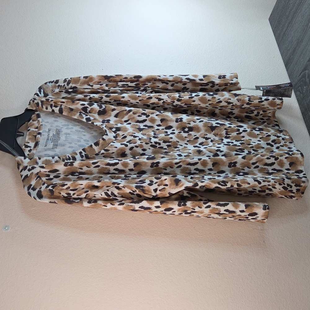 Nottibianche Womens Pajama Top Medium Animal Print 95% Lyocell 5% Spandex
